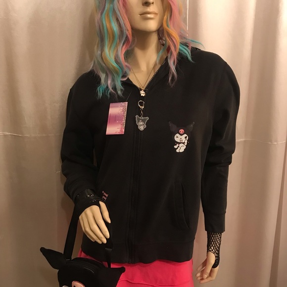 Adorable y2k hoodie crop top and necklace set🤩❤️ - Picture 9 of 17